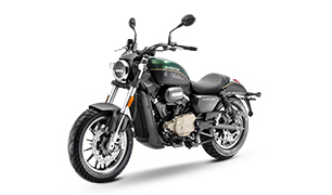 QJMOTOR 闪300S