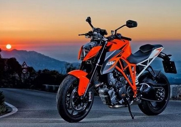 KTM 1290 Super Duke R高清谍照