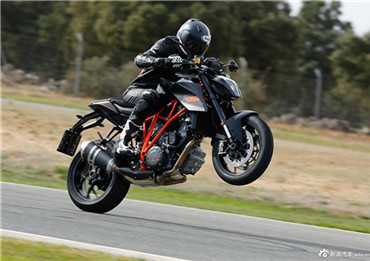 KTM2014 1290 Super Duke R最流氓的车型