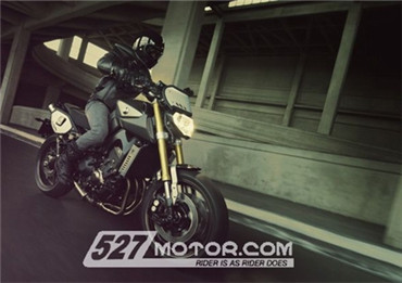 Yamaha MT家族追加新车型MT-09 Street Tracker