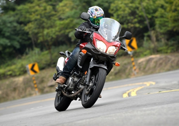 都市与轻越野的结合：SUZUKI V-Strom650 ABS试驾