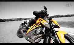 【视频】KTM 1290 SUPER DUKE R 超級公爵飙车