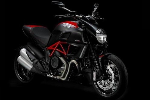 魔鬼(碳纤版) Diavel Carbon 2015