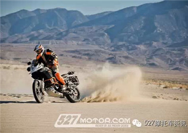 KTM2016年推出800排量V型双缸Adventure车型