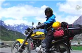 72岁老头依然坚持摩旅