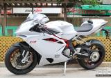 简洁之美：2015 MV AGUSTA F4纯珍珠白