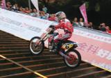 隆鑫参加2015“亿联杯”摩托车城市登梯赛