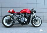 极具性格的铃木GSX1200 配上极具性格的颜色