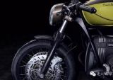 重生的宝马 R 100 R摩托车（Cafe Racer）