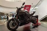 国庆小长假 到成都IFS看场Ducati Show