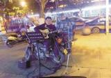 廖剑波：湖北小伙直播骑摩托环游中国