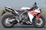 雅马哈 R1 vs R6 赛道测试
