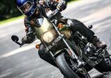 顶着炸雷骑哈雷 新加坡试驾全新Street Rod 750
