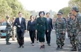 万丰董事局陈爱莲主席探营野马特训并为学员们授课