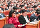 万丰董事局主席陈爱莲出席省委经济工作会议并建言