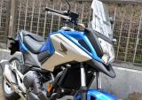 实拍本田自动挡摩托车NC750