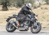 欧5排放新款KTM 1290 Super Duke R路测曝光