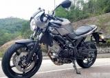 铃木高性能摩托车SV650X