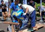 2018铃木GSX-RR现役MotoGP厂车开箱鉴赏