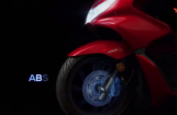 首辆量产混动摩托车 本田 PCX Hybird