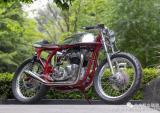 定制摩托车：1963年产的凯旋T120