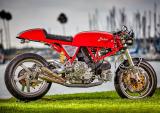 红色怪兽：杜卡迪900SS Cafe Racer