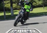 银钢铁甲骑兵YG200-8A 轻装前行方可致远
