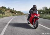 非传统意大利红魔 杜卡迪鸰速 SuperSport939简评