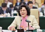 万丰集团陈爱莲代表建议：尽快制作低空目视航图保障通航安全飞行