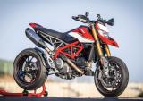 两轮神器，全新2019款杜卡迪HyperMotard950，车迷眼中最酷摩托车