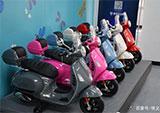 Vespa儿童版电动摩托车，六一儿童节好礼物