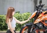 台湾女骑士：一见钟情的KTM 390 Duke