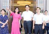 浙江省委常委、统战部部长熊建平考察万丰集团