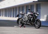 凯旋Street Triple RS新款 4月22日在印度上市