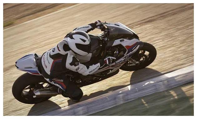 寶馬為摩托車推出M Performance套件