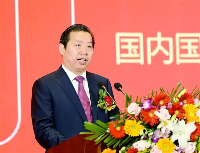 淮海控股集團董事長撰文談“今天的高質量 明天的大市場”