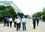 江苏省残联副理事长杜晓镇一行走访慰问淮海新能源股份公司