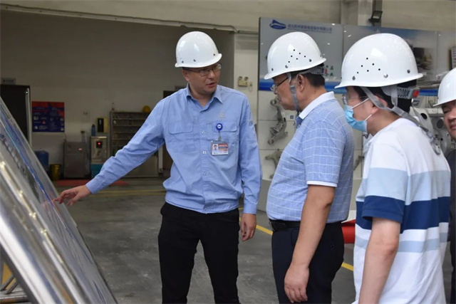 湖北省中小企業發展環境評估工作組到航特調研