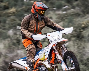 全新KTM 300 EXC SIX DAYS 2024即将上市