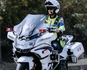春风CFMOTO公务车:在寒冬积蓄力量！