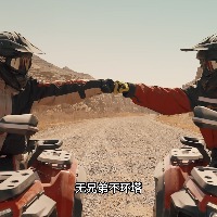 环塔赛上的QJMOTOR ATV1000有点儿东西——六万多拽着几十万在沙漠上飞