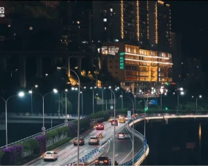 中国摩博会私骑秘境打卡重庆城市地标景观