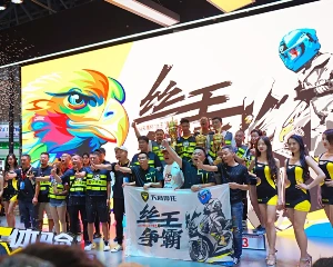 天鹰机车以“丝滑”之名闪亮2024中国摩博会