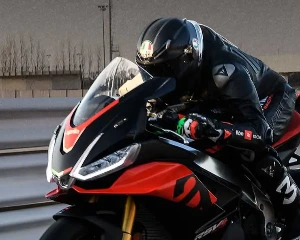 破译Aprilia RSV4电控系统