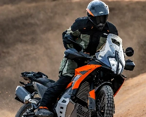 KTM 790 ADVENTURE 全新上市