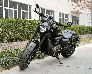 大阳V450曝光：复古巡航再添新势力