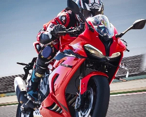 购QJMOTOR赛600RS！周周抽免单！送车！