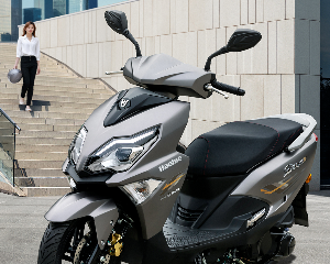 豪爵AFR125X焕新上市