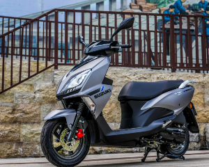 老车手眼里的UY125